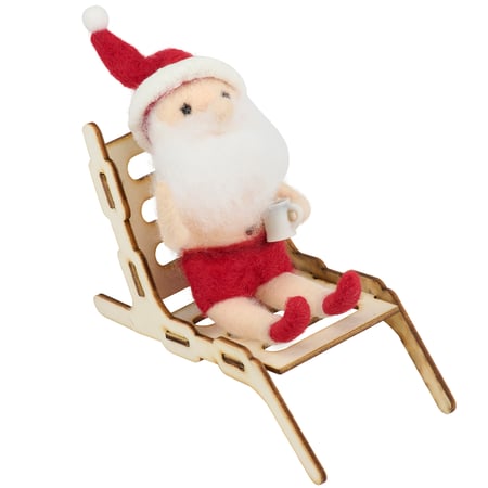Beach Chair Santa Critter - Felt, Foam, Plastic, Wood